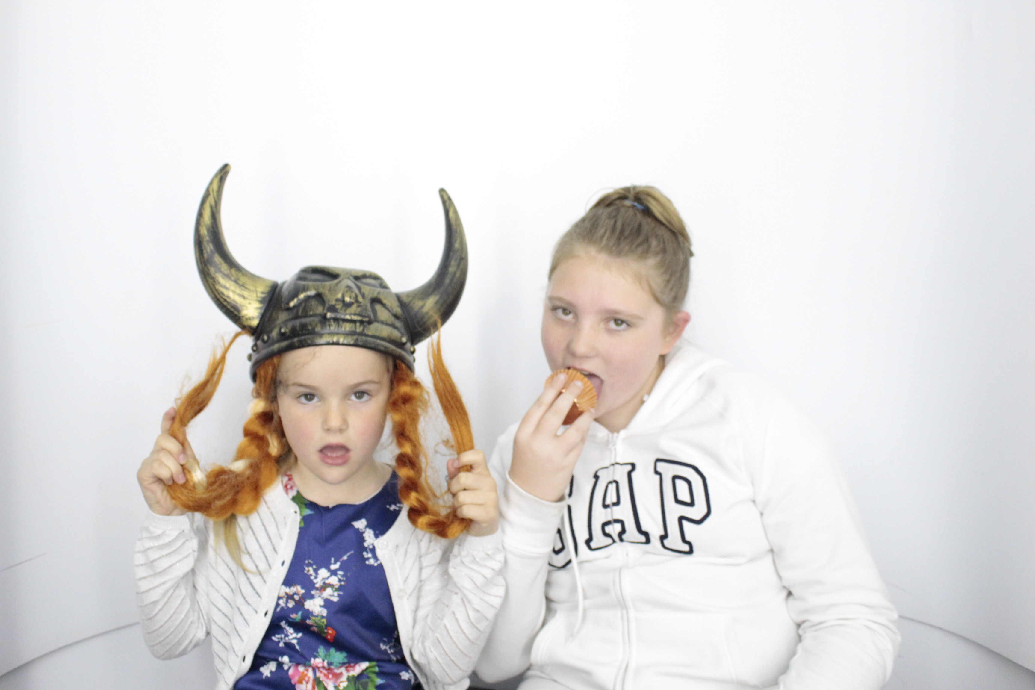 Mandy's 60th  Birthday Party | View more photos from the event at gallery.myphotoboothexperience.co.uk/u/MyPhotoBoothExperienceLtd/Mandys-60th-Birthday-Party